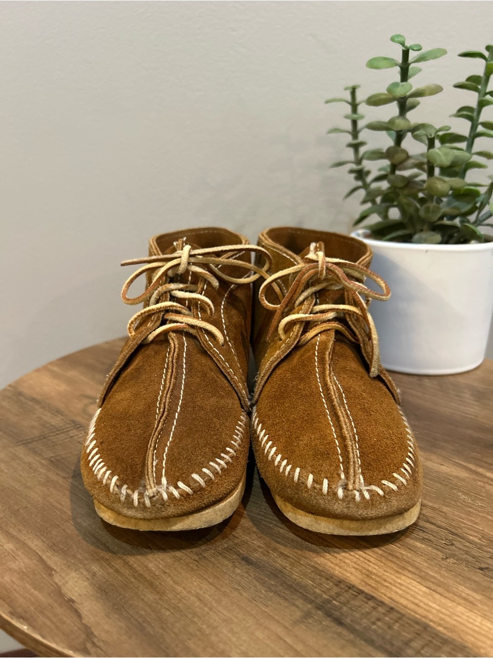 Vintage Brown Suede-Style Moccasin Ankle Boots Size 7 Boho Western Crepe Sole